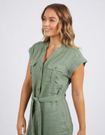 harlow dress by foxwood is a fuctional yet flattering linen style button up shirt dress with waist tie and elastic back in knee length