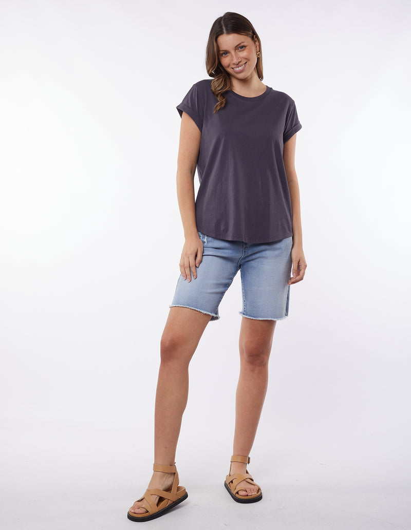 manly tee by foxwood is a soft cotton rolled sleeve top in charcoal coal
