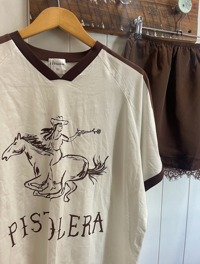 Pistolera Tee White - By Frankie