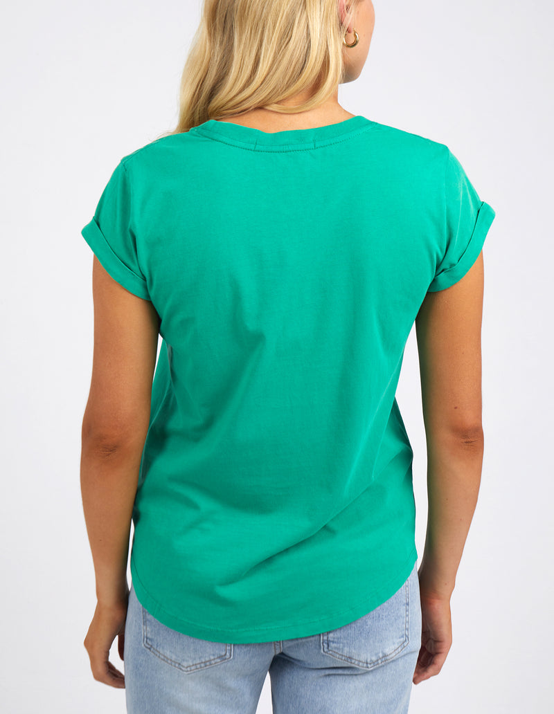the foxwood signature tee is a soft cotton jersey tshirt with a rolled sleeve in a green color