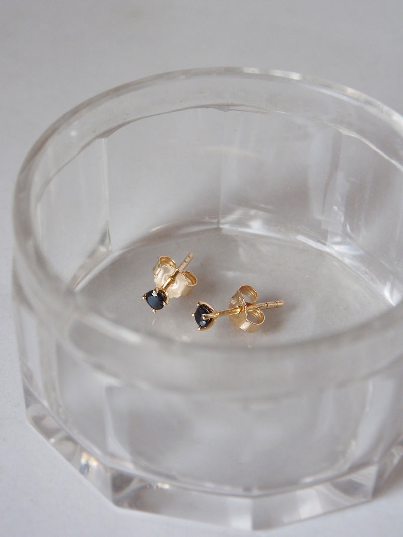 3mm Black Spinel Studs